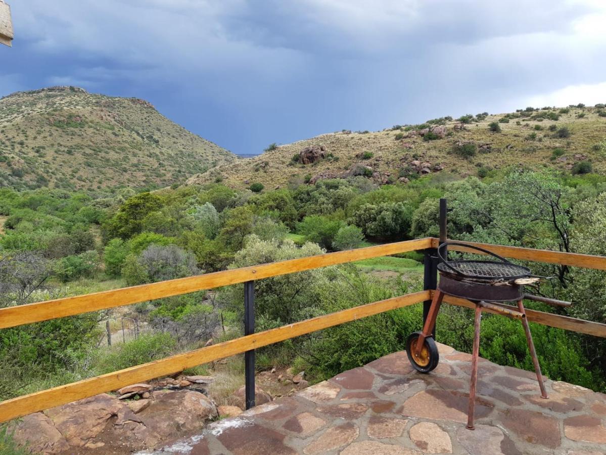 Vrede Fountain House Farm Stay Graaff-Reinet 外观 照片